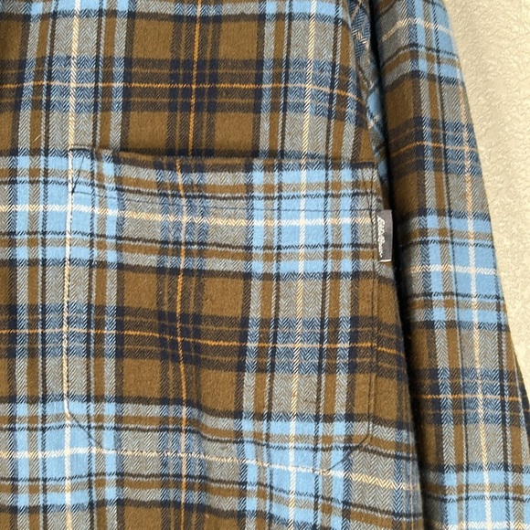 Eddie Bauer Men's Plaid Blue & Brown Long Sleeve Button Down Classic Shirt XXL - Picture 2 of 6